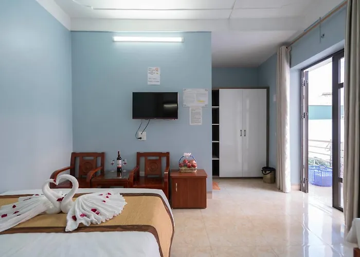 Fancy Hostel&bar Hạ Long