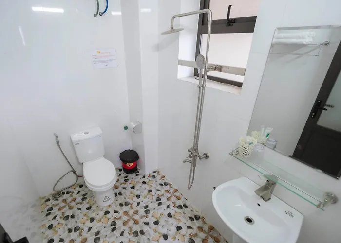 Fancy Hostel&bar Hotel Hạ Long