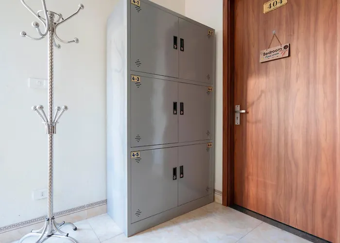 Fancy Hostel&bar Hạ Long